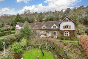 6, Broadmoor Cottages, Broadmoor Road, Dorking RH5 6JY