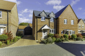 26, Chiltern Gardens, Woodcote, Reading RG8 0BU