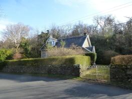 Ruanda, Shore Road, Helensburgh G84 0NZ
