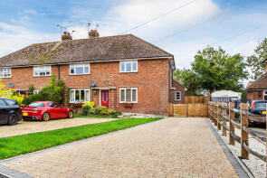 20, Perrylands, Horley RH6 0BL