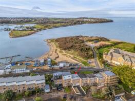 10, Harbour Strand, Bembridge PO35 5NP