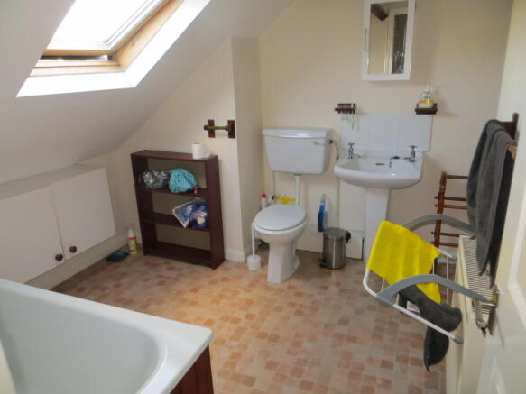 Photo 3