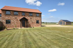 1, Golden Ball Farm Barns, Low Road, King's Lynn PE34 3FN