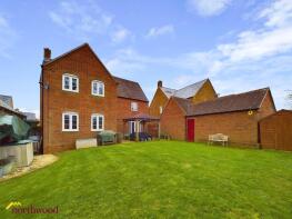 43, Millers Way, Banbury OX17 2GB