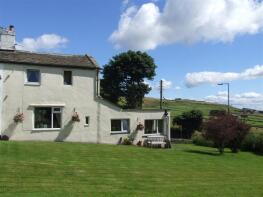 26, Causeway Foot, Keighley Road, Illingworth, Halifax HX2 8YB