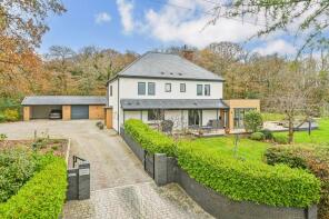 Poultons Hatch, Mill Road, Ashford TN25 7AJ