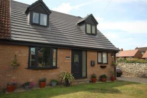 3, Lynwood Close, Knottingley WF11 9AX