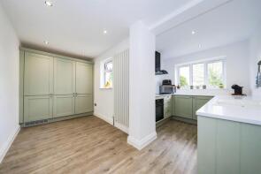 93, Blackburn Avenue, Wolverhampton WV6 9JT