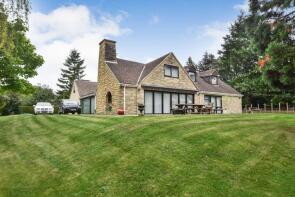 Redwood, Manor Lane, Tewkesbury GL20 7HB
