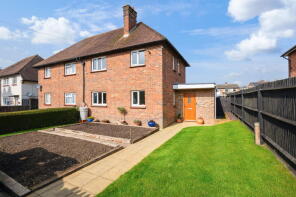 33, Pollards Oak Road, Oxted RH8 0JL