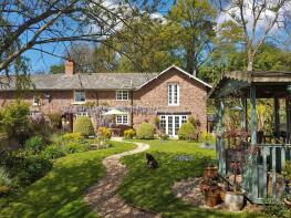 East Barn, Lane To Lythecourt Barns, Tiverton EX16 7RL
