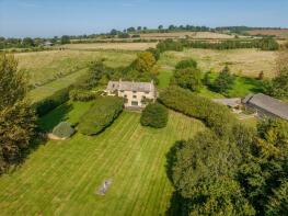 Longmoor House, 3/123 Main Road Through Ebrington, Chipping Campden GL55 6NW