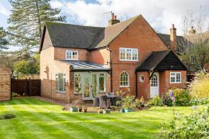 65 Holly Cottage, Harmer Green Lane, Digswell, Welwyn AL6 0EH