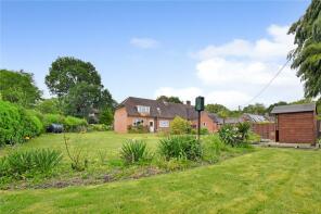 14, Beechfield, Frilsham, Thatcham RG18 9XF