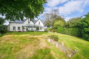 Mongeham Lodge, Northbourne Road, Deal CT14 0HD