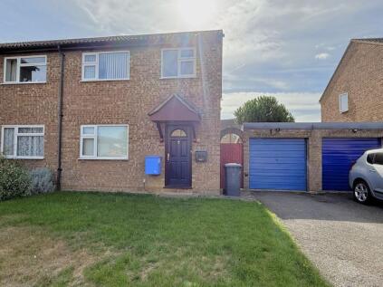 Ullswater Close, Biggleswade, SG18