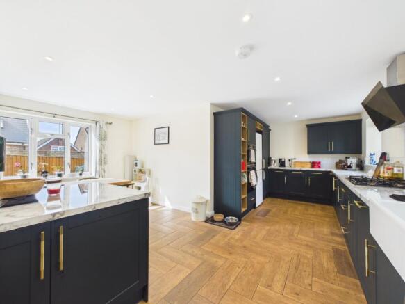Kitchen/Breakfast