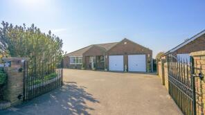 Inglenook Lodge, Doubledays Lane, Skegness PE24 5EN