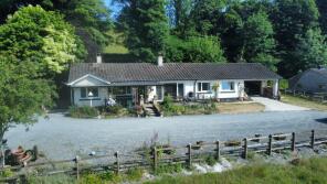 Alltyrodyn Bungalow, B4459 From Entrance To Alltyrodyn Farm To Capel Dewi, Llandysul SA44 4PS