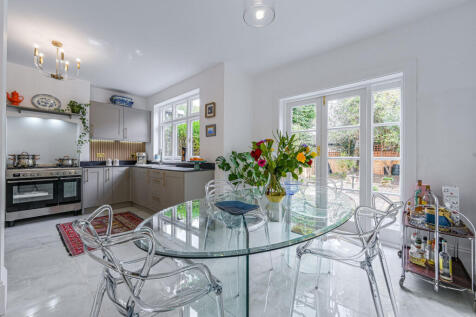 Bickley Crescent, Bickley, Bromley, BR1