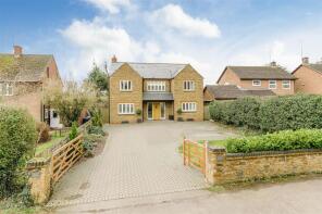 Laurel House, Church Street, Daventry NN11 3YT