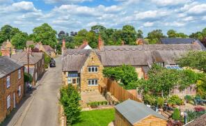 4 York Cottage, Manor Road, Northampton NN6 9AR