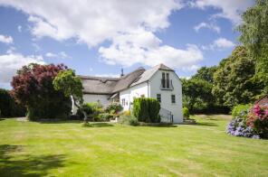 Cleavers, Harts Lane, Wimborne BH21 7AR