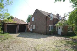 Tain Lodge, Lower Road, Salisbury SP5 4HQ