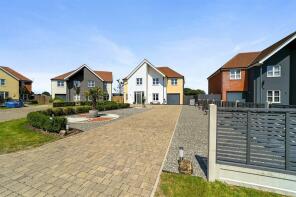 3, Wilson Close, Clacton-on-sea CO16 0FD