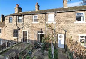 11, The Green, Micklethwaite, Bingley BD16 3JD