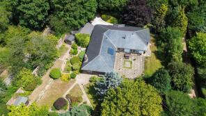 The Lodge, Moor Hall Drive, Battle TN33 9JT