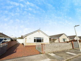 23, Laburnum Drive, Newton, Porthcawl CF36 5UA