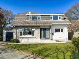 1 Honeysuckle House, Park View Close, Truro TR3 6JL