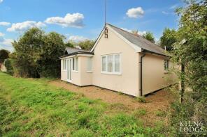Farthings, Chelmsford Road, Dunmow CM6 1RF