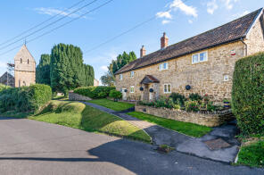 Rickhay, Scotts Way, West Chinnock, Crewkerne TA18 7PU