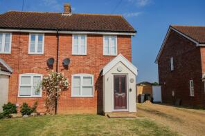 9, Meadow Walk, Saxmundham IP17 1JR