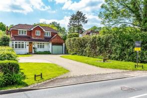 Welsummer, Parkgate Road, Dorking RH5 5DX