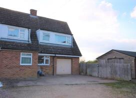 16, Elm Tree Grove, Bedford MK44 2JE
