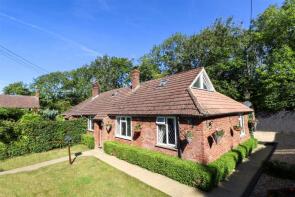14, Chalky Lane, Dogmersfield, Hook RG27 8TG