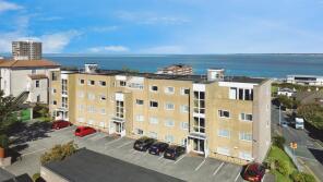 1, Warren Hurst, Montpellier Crescent, Wallasey CH45 9HZ