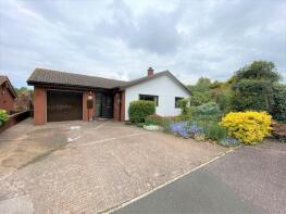 5, Dairylands, Minehead TA24 6LQ