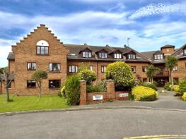 Flat 49, Penrhyn Court, Plas Penrhyn, Llandudno LL30 3EJ