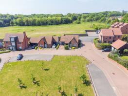 2, Goldsmiths, Woodbridge IP13 6FB