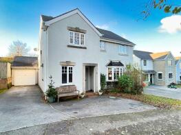 4, Badgers Brook Close, Cowbridge CF71 7TY