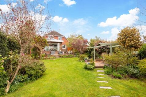 Copthorne Bank, Copthorne, RH10