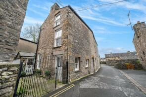 2, Back Lane, Carnforth LA6 2AP