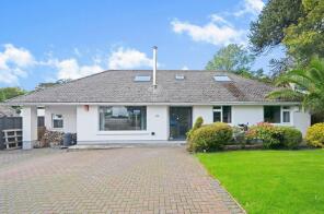 7 Avalon, Kings Road, Camborne TR14 8LS