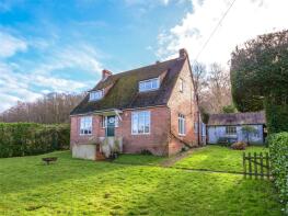 Holly Lodge, Eatenden Lane, Robertsbridge TN32 5LP