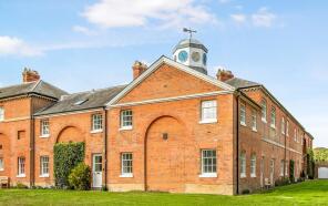 10, The Courtyard, Sudbourne Park, Woodbridge IP12 2AJ