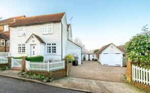 Grants Cottage, Lenham Road, Platts Heath ME17 2NY